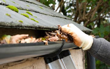 gutter cleaning Biscathorpe, Lincolnshire